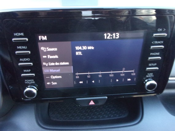 TOYOTA Yaris TOYOTA YARIS-016.jpg